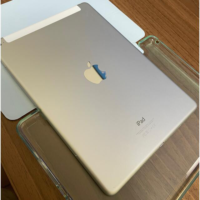 Apple(アップル)のiPad Air2 cellular 32GB  スマホ/家電/カメラのPC/タブレット(タブレット)の商品写真