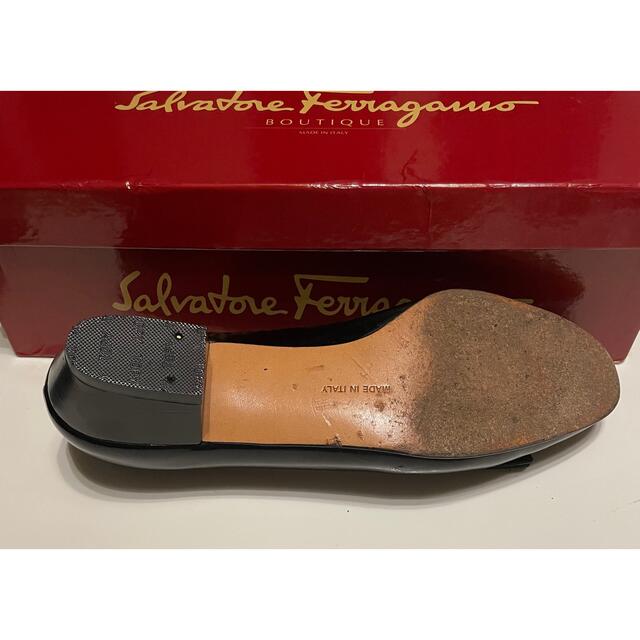 Ferragamo(フェラガモ)のフェラガモ パンプス ヴァラ レディースの靴/シューズ(ハイヒール/パンプス)の商品写真