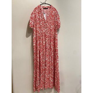 ザラ(ZARA)の新品　ZARA ❤︎ 花柄ワンピース ロングティアードワンピース(ロングワンピース/マキシワンピース)