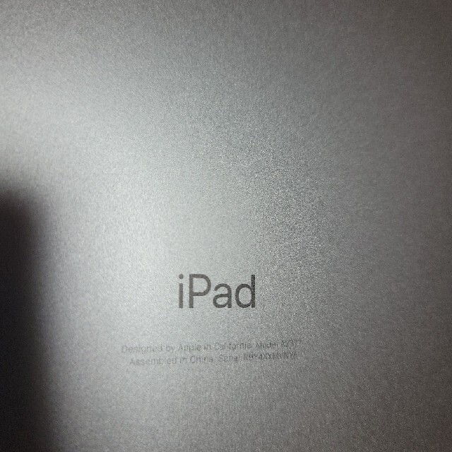 iPad(アイパッド)のiPad Pro第３.256GBWi-FiSIMフリー スマホ/家電/カメラのPC/タブレット(タブレット)の商品写真