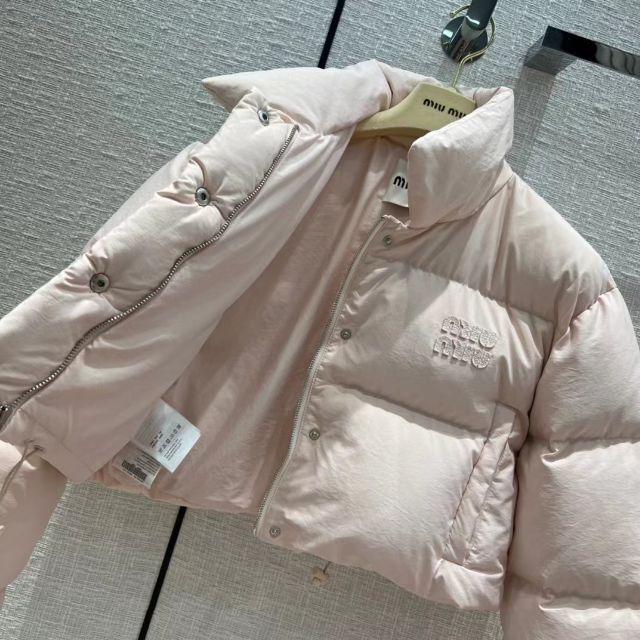 miumiu ミュウミュウ ピンクペプラムフリルダウンジャケット sacai