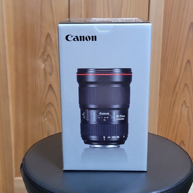 Canon(キヤノン)のCANON EF16-35mm F2.8L III USM スマホ/家電/カメラのカメラ(レンズ(ズーム))の商品写真