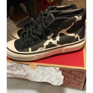 ヴァンズ(VANS)の再値下げ！VANS アナハイムファクトリー　COW柄(スニーカー)