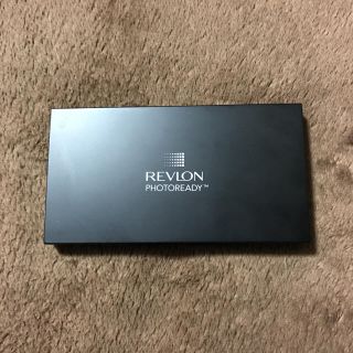 レブロン(REVLON)のレブロン フォトレディ パウダーファンデーション ☆コンパクトケース入り☆(ファンデーション)