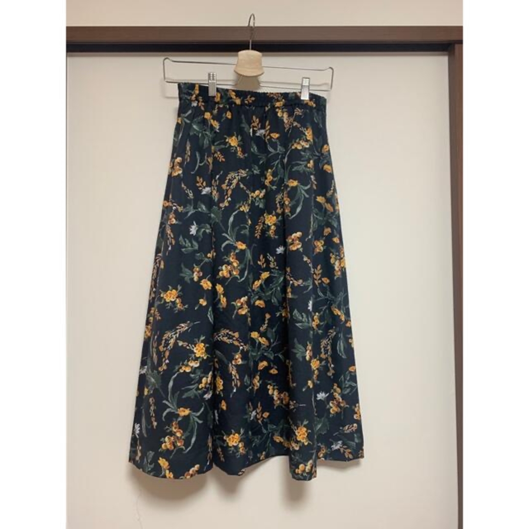 SLOBE IENA(スローブイエナ)のSLOBE IENA花柄スカート レディースのスカート(ロングスカート)の商品写真