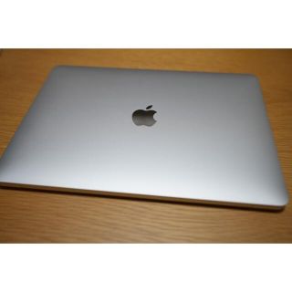 アップル(Apple)のMacBook Air M1(ノートPC)