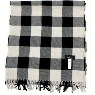 A.P.C(マフラー)のフリマアイテム一覧 A.P.C(マフラー)のフリマアイテム一覧