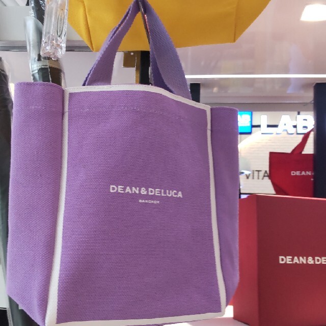 DEAN & DELUCA(ディーンアンドデルーカ)の新色 DEAN & DELUCA 新発売 紫 ミニトート バンコク限定 レディースのバッグ(トートバッグ)の商品写真