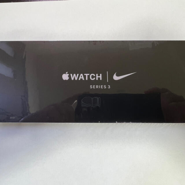 Apple Watch(アップルウォッチ)のApple Watch series3 NIKE mtf42j/a 42mm メンズの時計(腕時計(デジタル))の商品写真