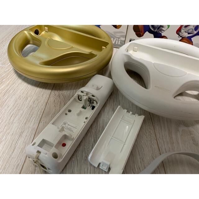 Wii(ウィー)のwii マリオカート エンタメ/ホビーのゲームソフト/ゲーム機本体(家庭用ゲームソフト)の商品写真