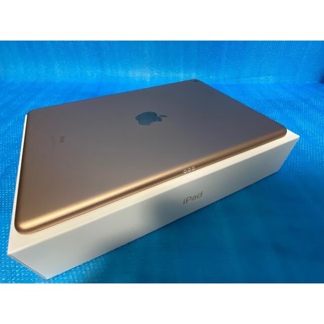 【未使用品】iPad 第8世代 Wi-Fi 32GB ゴールド MYLC2J/A 4