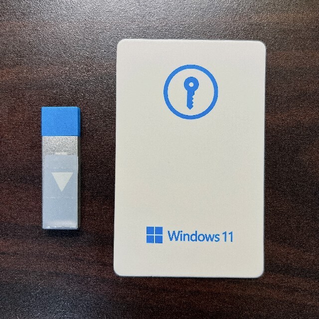 Microsoft(マイクロソフト)のWindows11 home (32bit、64bit対応）USB スマホ/家電/カメラのPC/タブレット(PC周辺機器)の商品写真