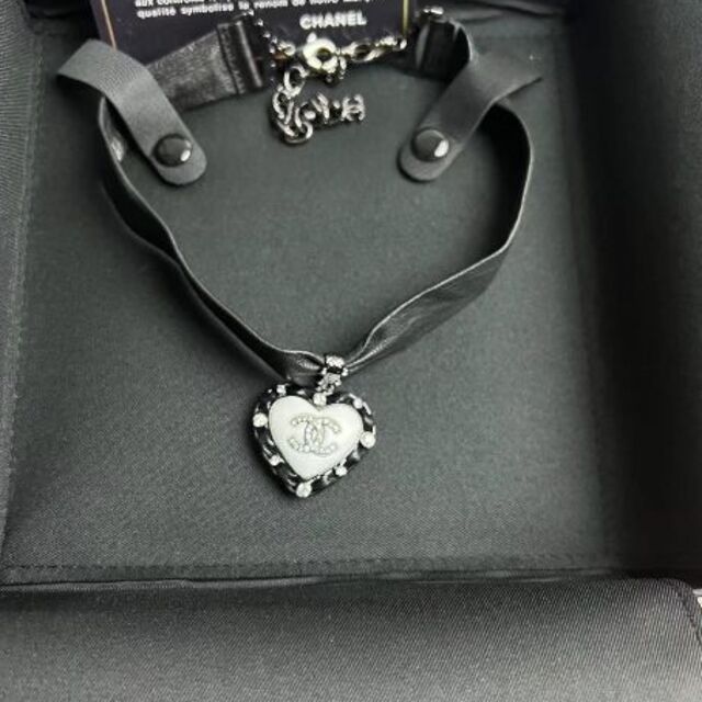 試着のみ CHANEL ハート チョーカー アクセサリー ネックレス