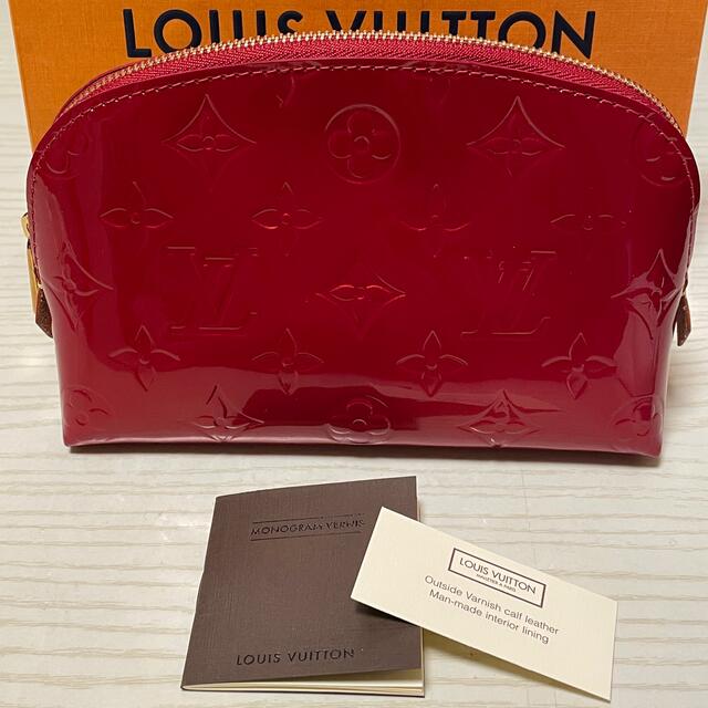 LOUIS VUITTON(ルイヴィトン)のルイヴィトン 未使用 訳あり ヴェルニ コスメティック ポーチ メイク レッド レディースのファッション小物(ポーチ)の商品写真