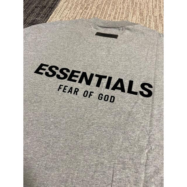 FEAR OF GOD(フィアオブゴッド)の FOG ESSENTIALS T-Shirt Dark Oatmeal  メンズのトップス(Tシャツ/カットソー(半袖/袖なし))の商品写真