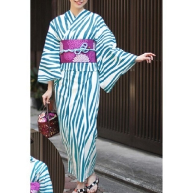 だきますの 浴衣 アンティーク風の通販 by shop|ラクマ レトロモダン