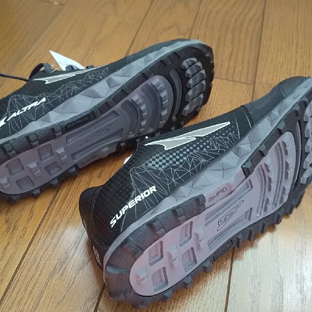 ALTRA(アルトラ)の新品　アルトラ スペリオール４ スポーツ/アウトドアのランニング(シューズ)の商品写真