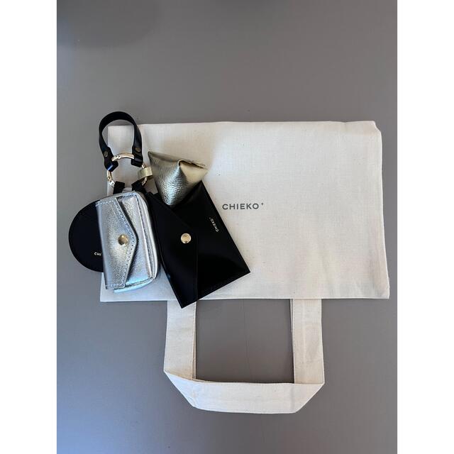 chieko+ チエコプラス mini bag charm  White