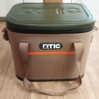 スノーピーク(Snow Peak)のRTIC 30ℓ Soft Cooler ソフトクーラー  タン(その他)