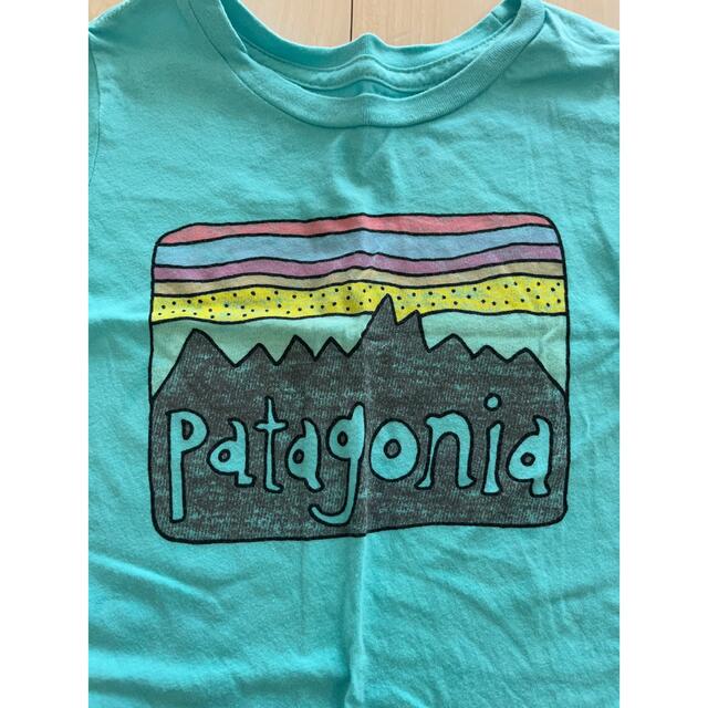 patagonia(パタゴニア)のパタゴニア４T キッズ/ベビー/マタニティのキッズ服男の子用(90cm~)(Tシャツ/カットソー)の商品写真
