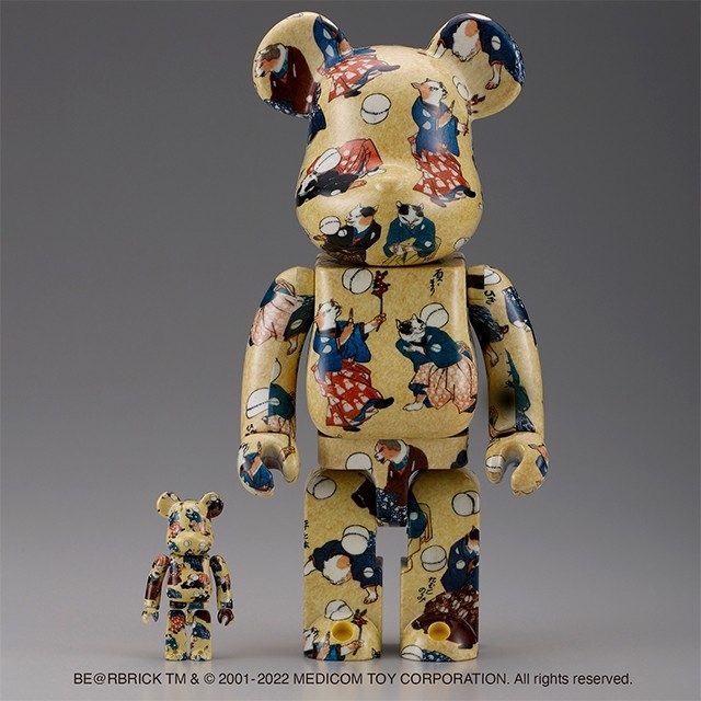 BE@RBRICK 歌川国芳「流行猫の曲鞠」 100% & 400%