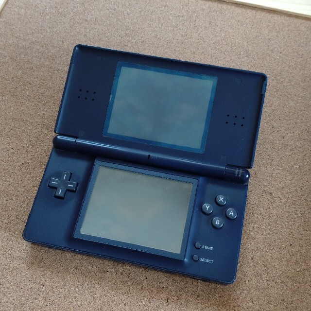 任天堂　DS携帯用ゲーム機本体