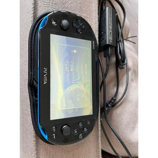 プレイステーションヴィータ(PlayStation Vita)のPlayStation VITA 32Gメモリーカード付(携帯用ゲーム機本体)