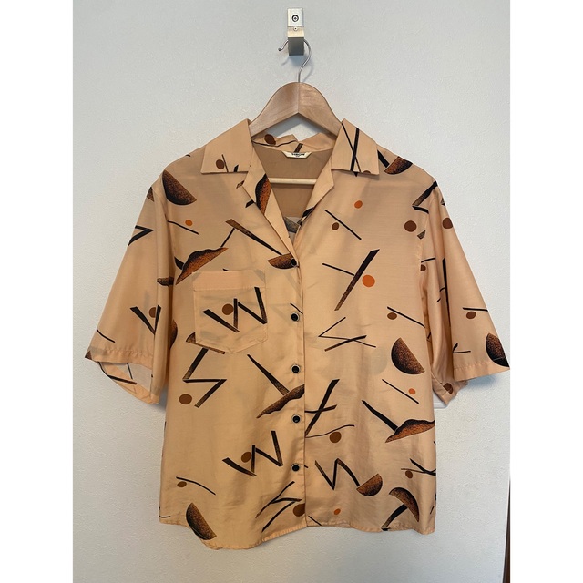 SLY(スライ)のSLY  シャツ レディースのトップス(Tシャツ(半袖/袖なし))の商品写真