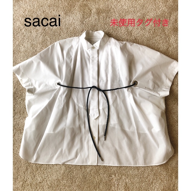 sacai(サカイ)の新品 sacai サカイ アシンメトリー ベルト シャツ レディースのトップス(シャツ/ブラウス(半袖/袖なし))の商品写真