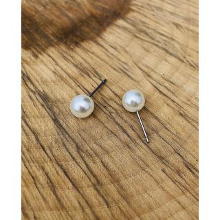 パール　ピアス(ピアス)