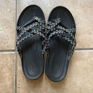 クロックス(crocs)のサンダル(サンダル)