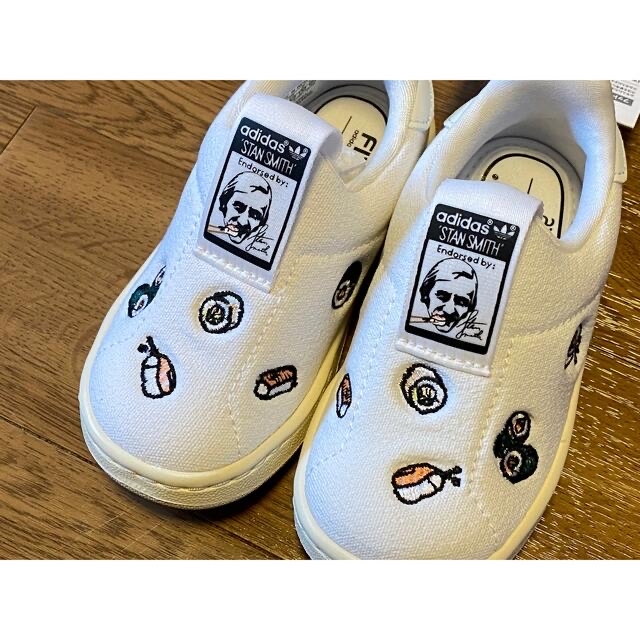 adidas(アディダス)のadidas Originals STAN SMITH 靴 キッズ/ベビー/マタニティのベビー靴/シューズ(~14cm)(スニーカー)の商品写真