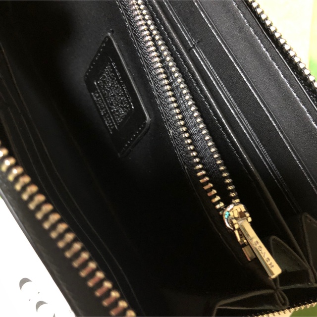 COACH(コーチ)のCOACH 長財布　シグネチャー　スヌーピー レディースのファッション小物(財布)の商品写真