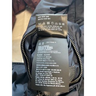 PRADA - プラダ リバーシブル中綿ジャンバーフード付の通販 by