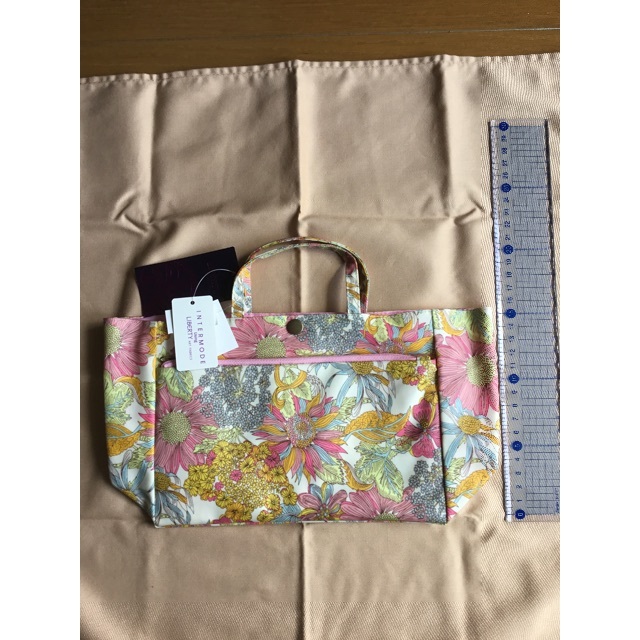 【新品】Liberty  バッグインバッグ レディースのバッグ(その他)の商品写真