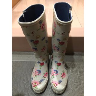 キャスキッドソン(Cath Kidston)の【値下げ/美品】キャスキッドソン　レインブーツ（白　花柄）(レインブーツ/長靴)