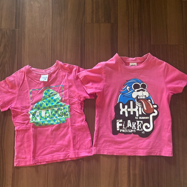 XLARGE(エクストララージ)のXLARGE  FLAKEA コラボ T  ちは's shopさん専用 キッズ/ベビー/マタニティのキッズ服男の子用(90cm~)(Tシャツ/カットソー)の商品写真