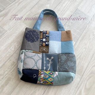 ミナペルホネン(mina perhonen)のhandmade   mina perhonen   roundトートバッグ(トートバッグ)