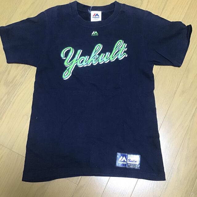東京ヤクルトスワローズ(トウキョウヤクルトスワローズ)のヤクルトスワローズ　キッズTシャツ　X small スポーツ/アウトドアの野球(応援グッズ)の商品写真