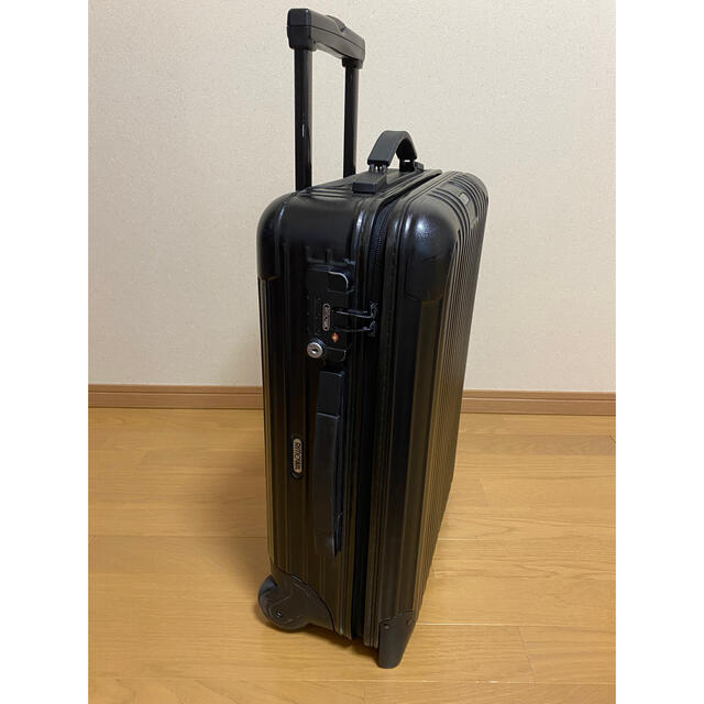 RIMOWA(リモワ)の【たつぼー様専用】リモワサルサ　35L BLACK  インテリア/住まい/日用品の日用品/生活雑貨/旅行(旅行用品)の商品写真