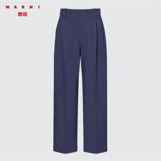 ユニクロ(UNIQLO)の★新品★ ユニクロ マルニ ワイドフィットタックパンツ 無地 BLUE XL(スラックス)