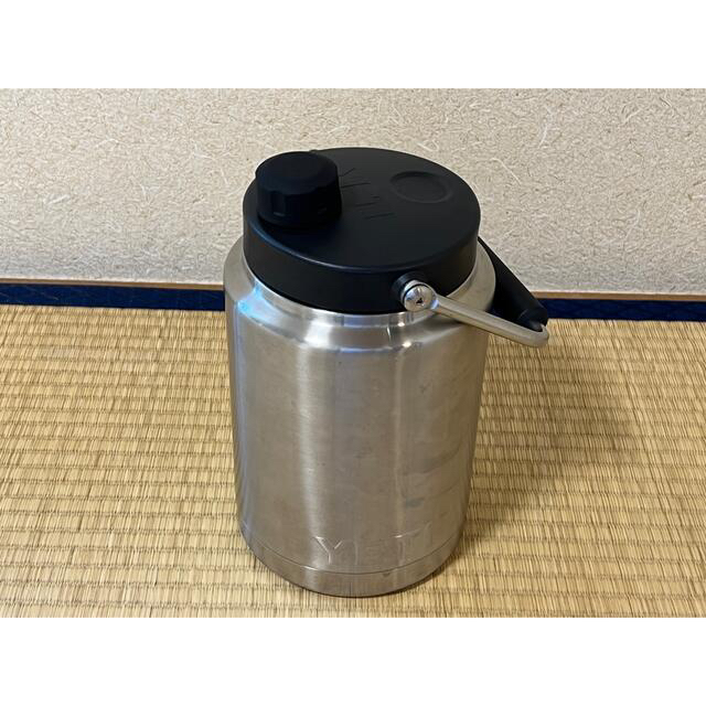 お値下げ中☆YETI ランブラー ハーフガロンジャグ ファッション