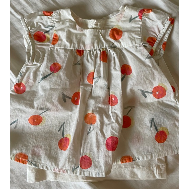 Bonpoint(ボンポワン)のボンポワン　ブラウス　6m 美品 キッズ/ベビー/マタニティのベビー服(~85cm)(シャツ/カットソー)の商品写真
