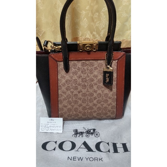 新品 COACH トループ トート シグネチャー キャンバス