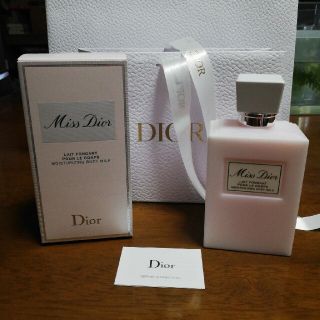 クリスチャンディオール(Christian Dior)のミス　ディオール　ボディミルク　200ml　フランス(ボディローション/ミルク)