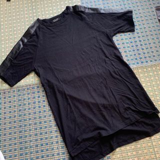 ザラ(ZARA)のZARA tシャツ(Tシャツ/カットソー(半袖/袖なし))