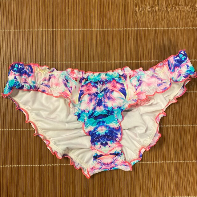 Victoria's Secret(ヴィクトリアズシークレット)の新品 Victoria’s Secret PINK 水着 3点　① レディースの水着/浴衣(水着)の商品写真