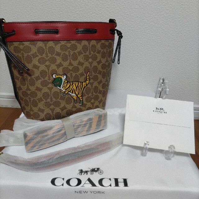 COACH コーチ ショルダー バケットバッグ ウィズタイガー レキシー