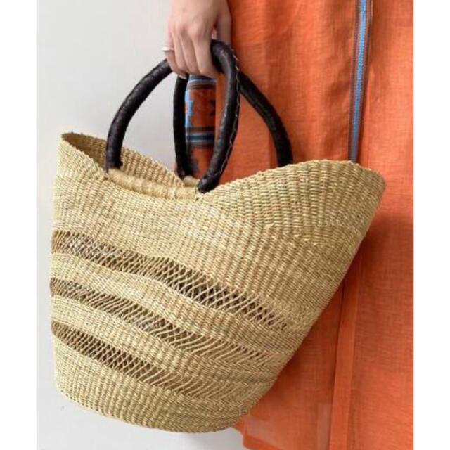 L'Appartement DEUXIEME CLASSE(アパルトモンドゥーズィエムクラス)の新品L'Appartement  MARKET BAG L  ベージュA レディースのバッグ(かごバッグ/ストローバッグ)の商品写真