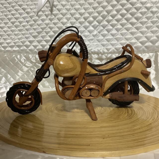 木製品で、できたハーレーダビットソンのインテリア置物 バイク | フリマアプリ ラクマ